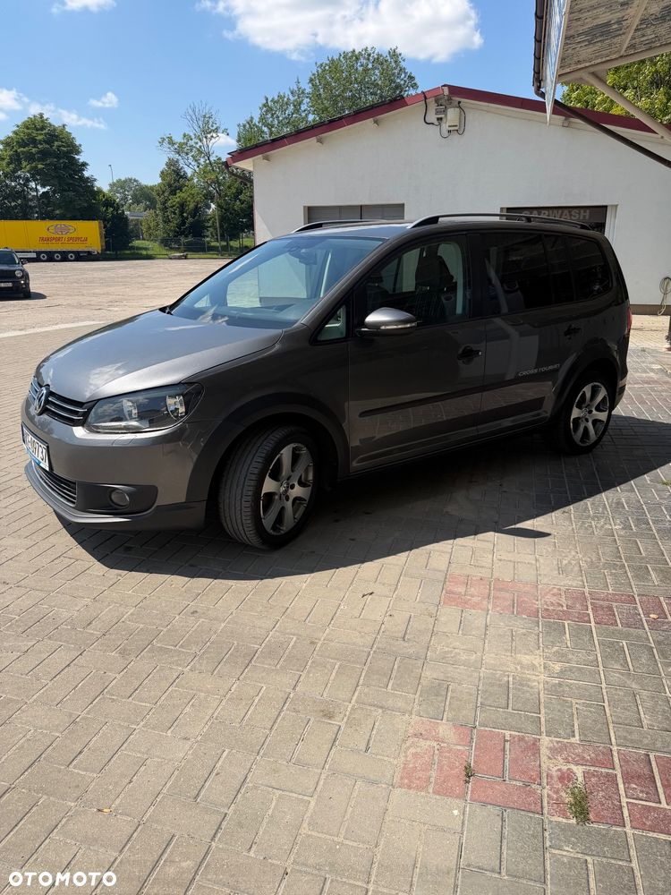 Volkswagen Touran 1.6 TDI DPF Cross - 3