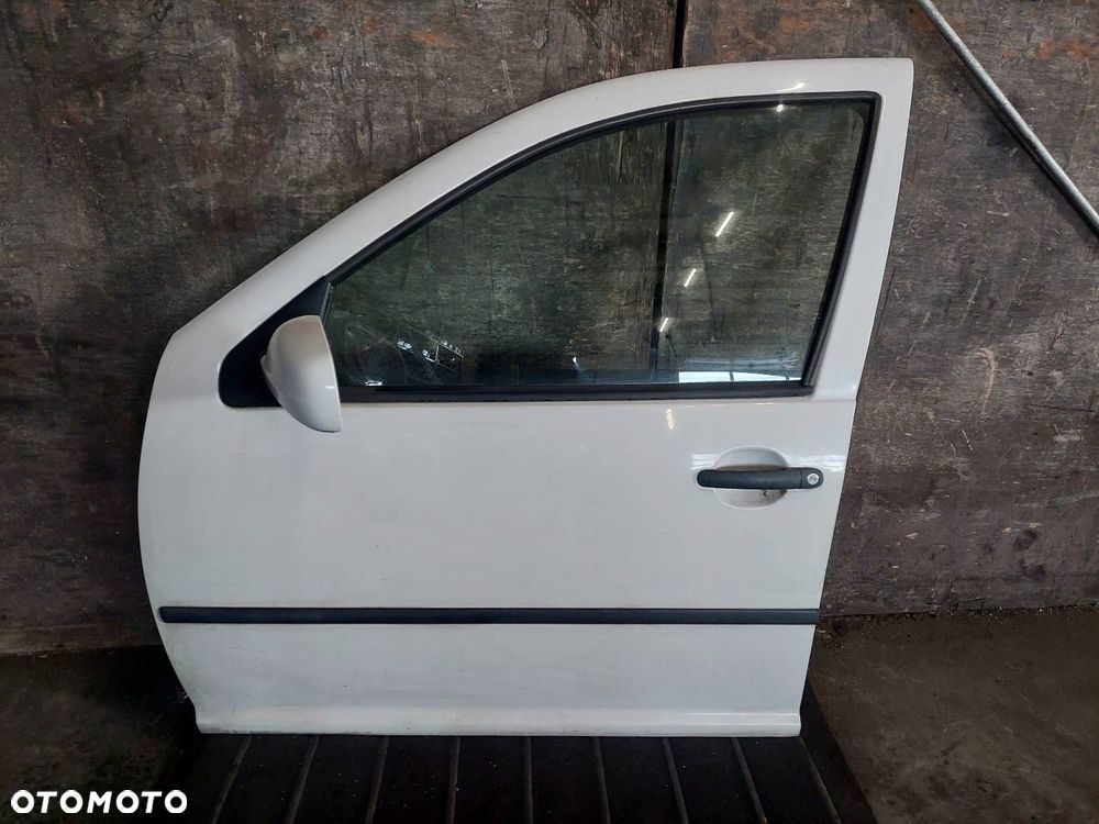 DRZWI KOMPLETNE LEWY PRZÓD VOLKSWAGEN GOLF IV LB9A KOMBI - 1