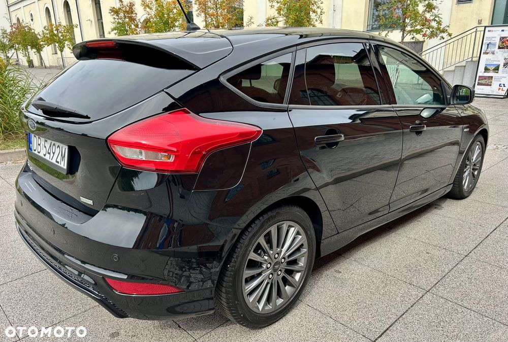 Ford Focus 1.0 EcoBoost Start-Stopp-System ST-LINE STYLE - 7
