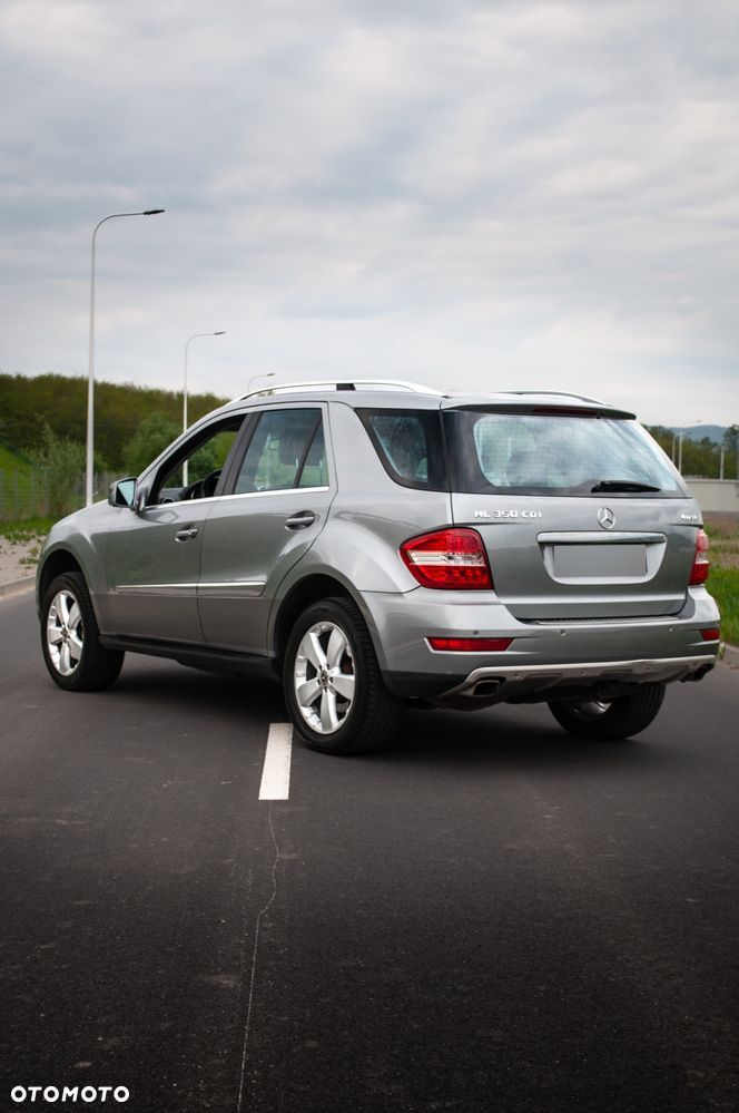 Mercedes-Benz ML - 2