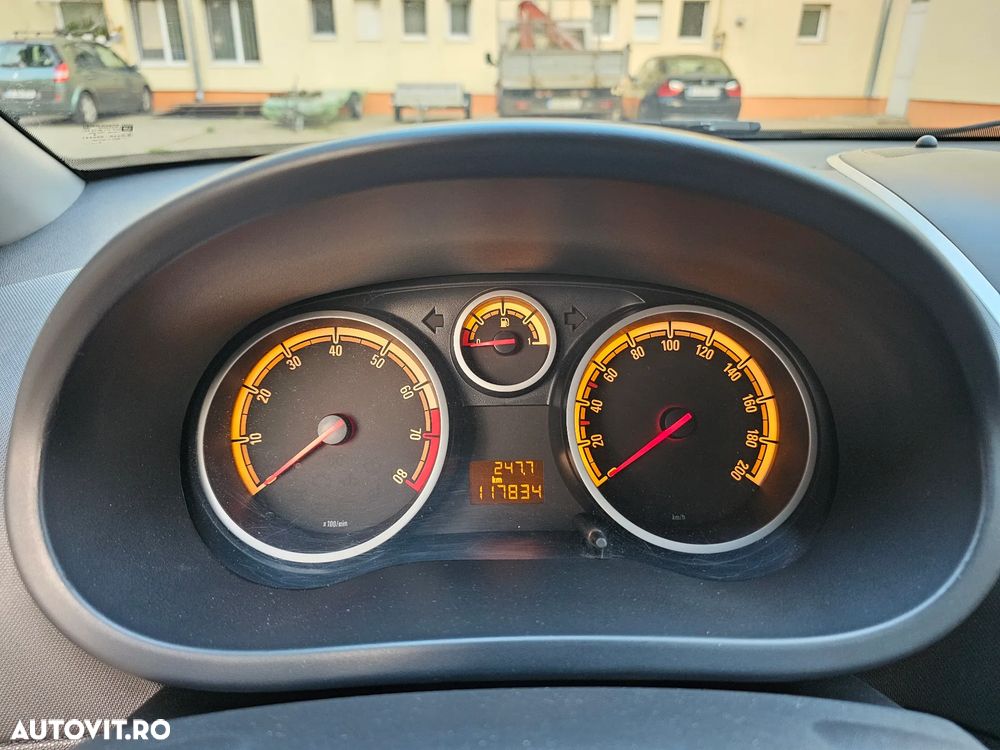 Opel Corsa 1.2i Essentia - 9