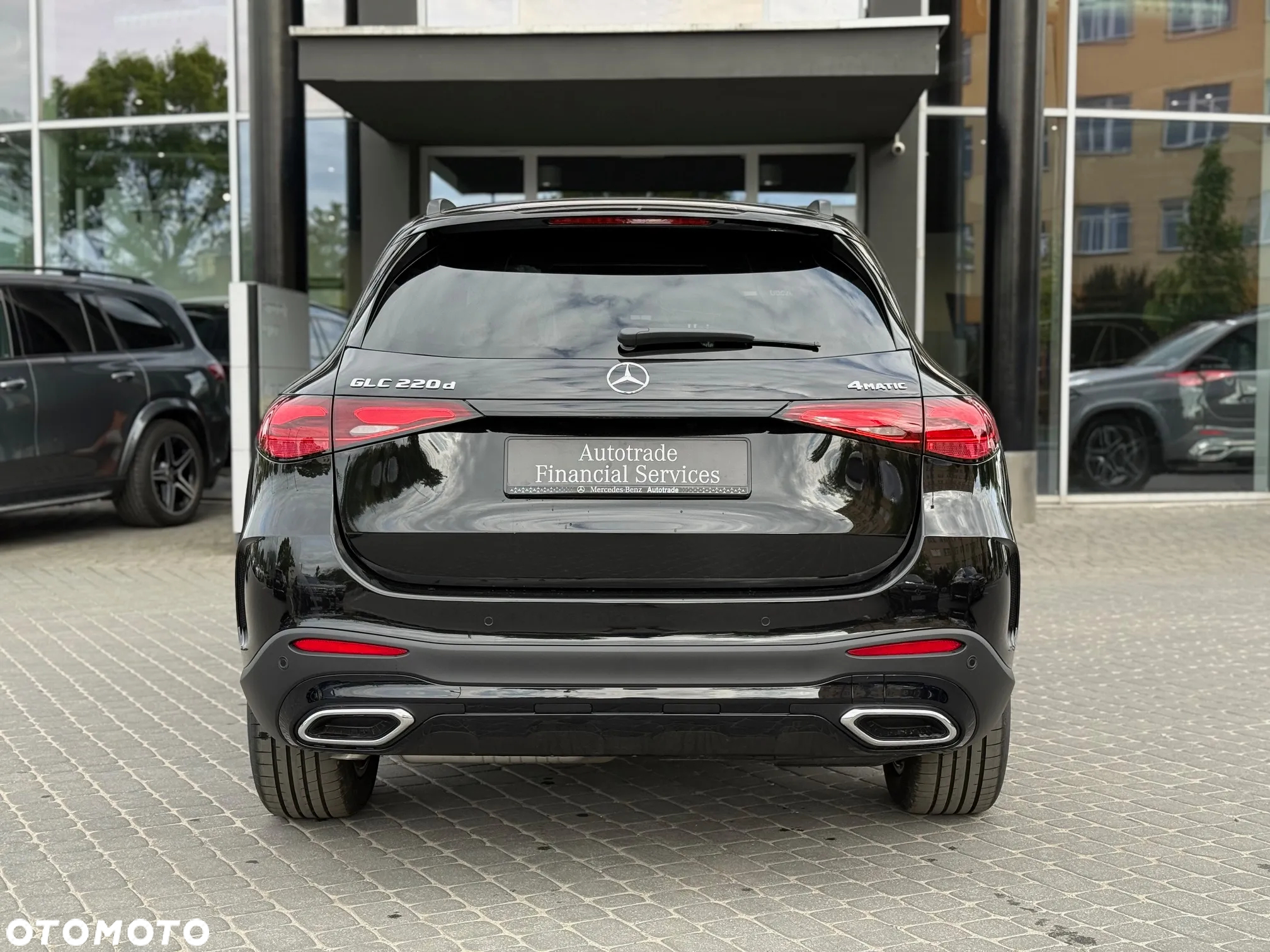Mercedes-Benz GLC - 4