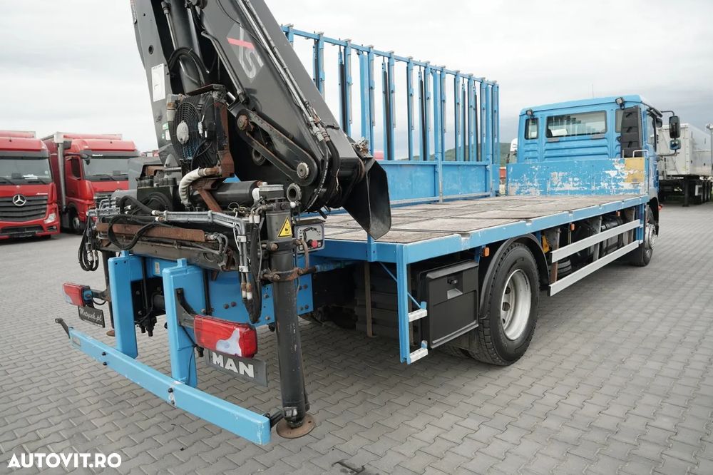 MAN TGM 18.290 / 4X2 / TRANSPORTOR STICLĂ / HIAB 122 E-2 HDS / PLATFORMĂ / CAPACITATE DE RIDICARE: 4.800 KG / RADIOCOMANDĂ / EURO 5 - 16