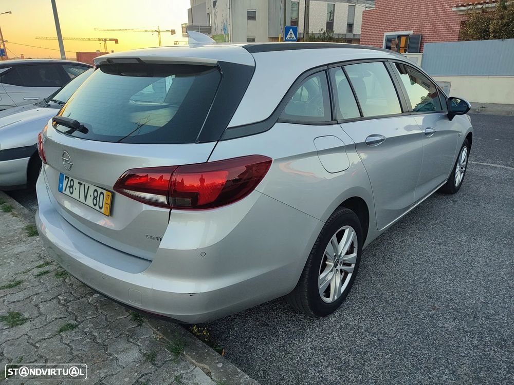 Opel Astra Sports Tourer 1.6 CDTI Dynamic Sport - 2