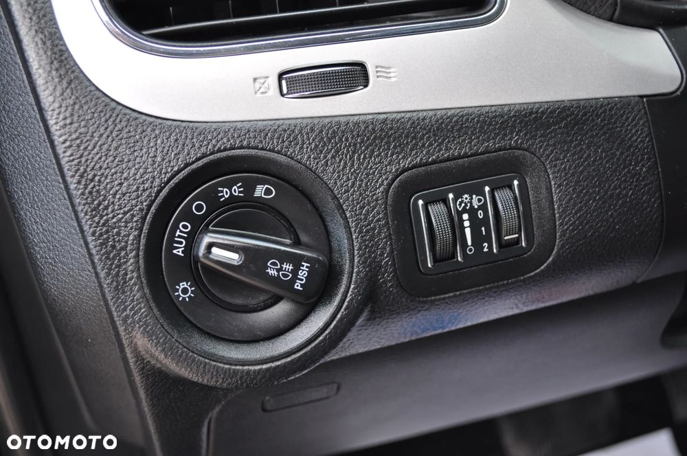 Fiat Freemont 2.0 Multijet Lounge AWD - 26