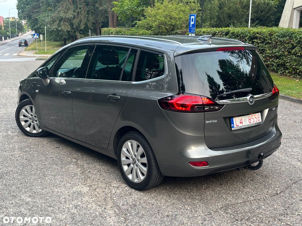Opel Zafira - 23