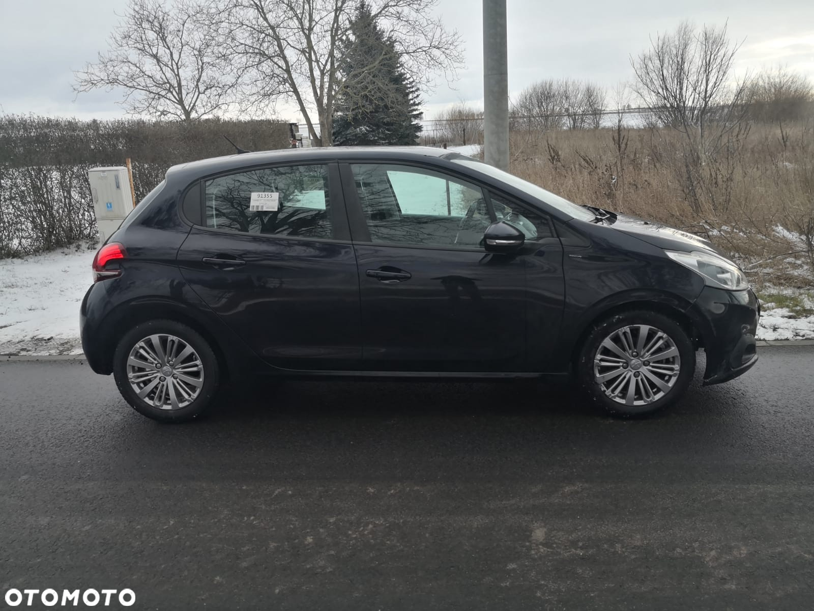 Peugeot 208 1.2 PureTech Active - 4