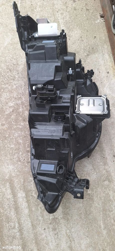 FAR DREAPTA RENAULT MEGANE 5 - 8