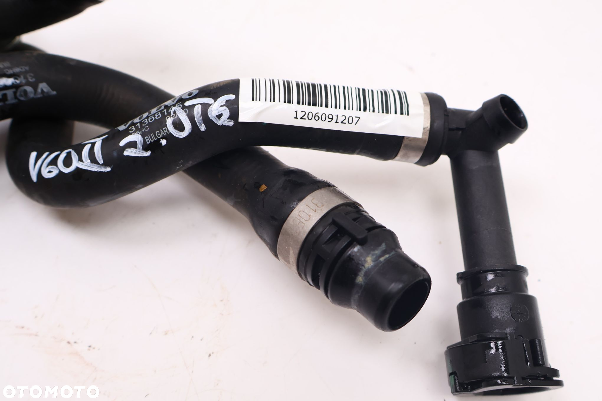 VOLVO V60 II 2.0 T6 PLUG IN HYBRID DODATKOWA POMPA WODY PRZEWODY 31368145, 31368146, 31686101 - 10