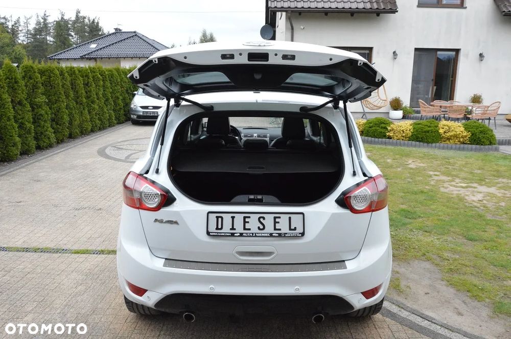 Ford Kuga 2.0 TDCi 4WD Titanium - 29