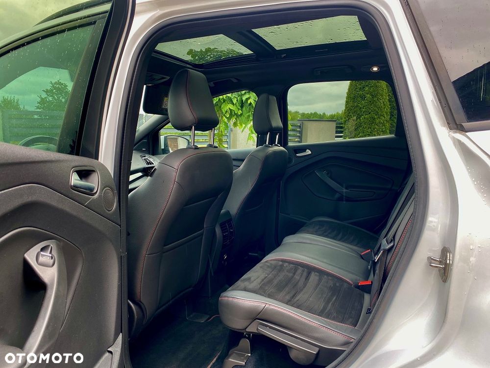 Ford Kuga 2.0 TDCi 4x4 ST-Line - 11