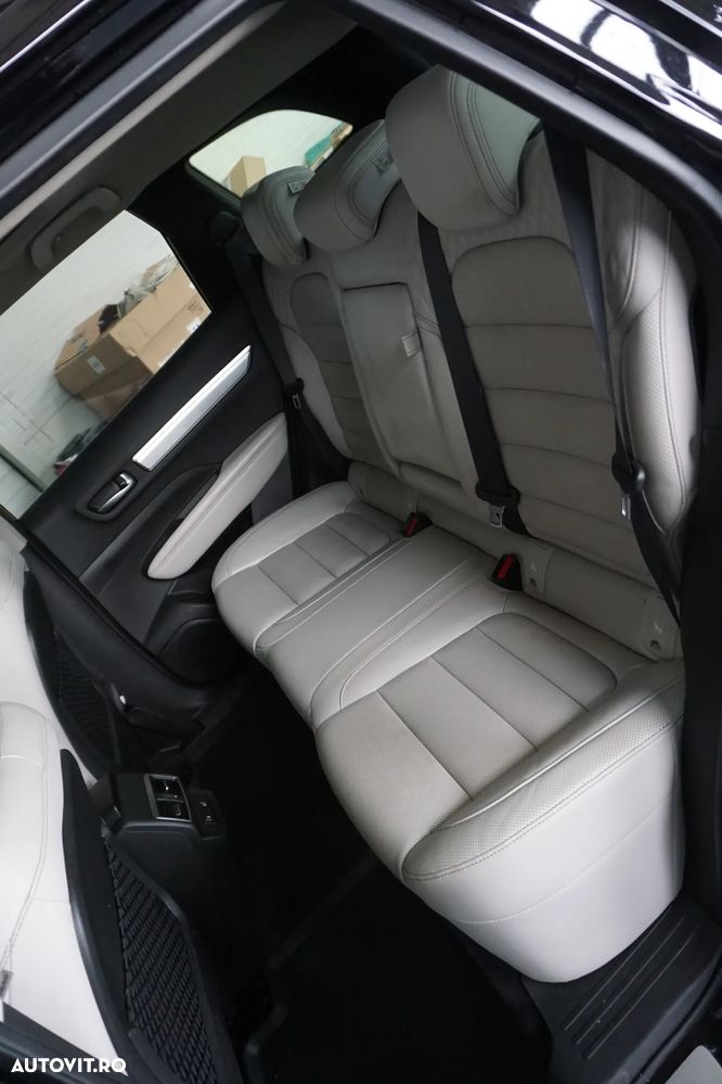 Renault Koleos BLUE dCi X-Tronic 4WD Initiale Paris - 25