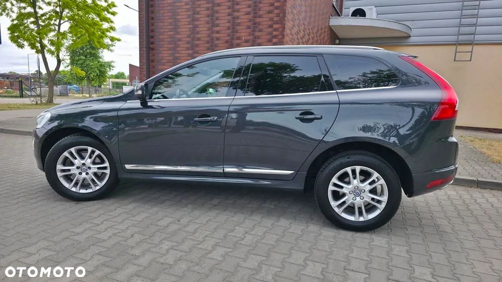 Volvo XC 60 D4 Geartronic Summum - 19
