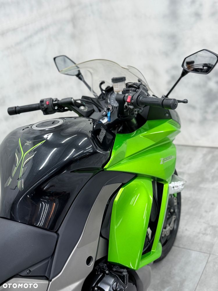 Kawasaki Ninja 1000 SX - 15