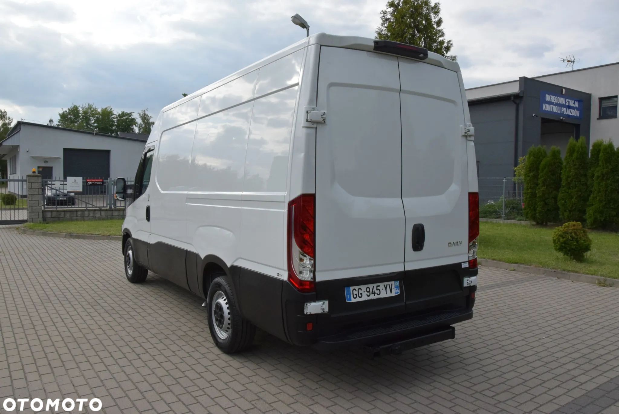 Iveco DAILY 35C17 L3H2 3,0 JTD 170 KM 181TYŚ KM - 3