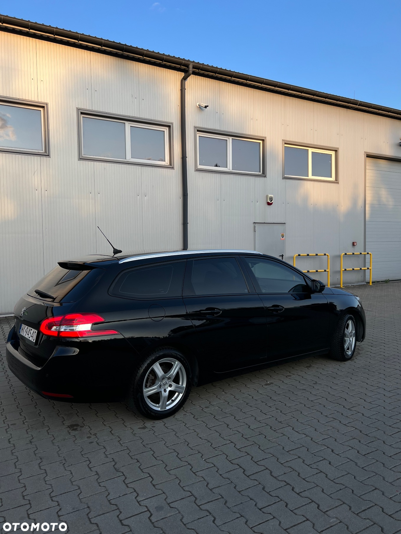 Peugeot 308 SW 1.6 e-HDi Active S&S - 4