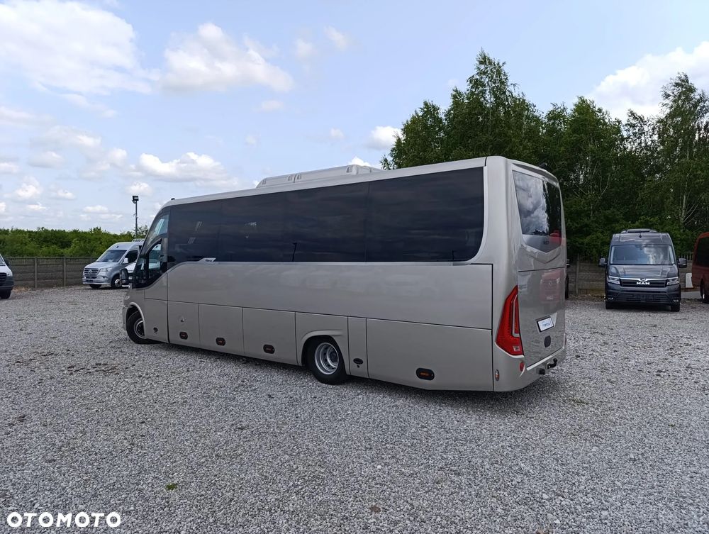 Iveco Mercus Daily 70C21 - 10