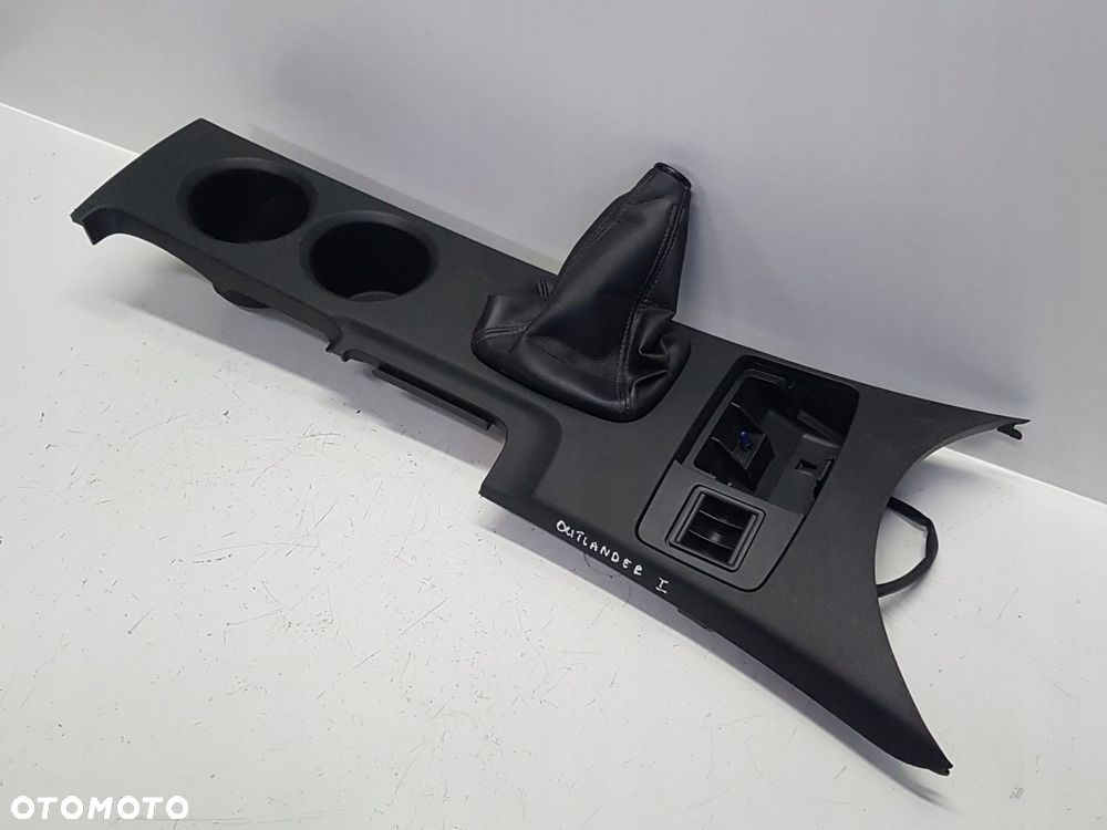 MITSUBISHI OUTLANDER I 03- MIESZEK TUNEL ŚRODKOWY - 2