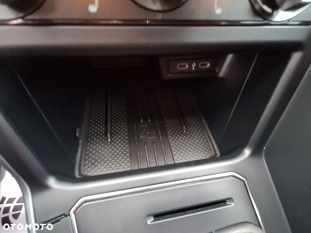 Volkswagen Taigo 1.0 TSI R-Line - 28