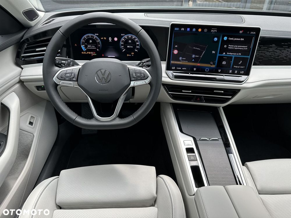 Volkswagen Passat 1.5 TSI EVO Elegance DSG - 25