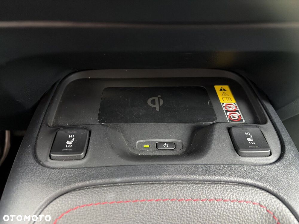 Toyota Corolla - 25