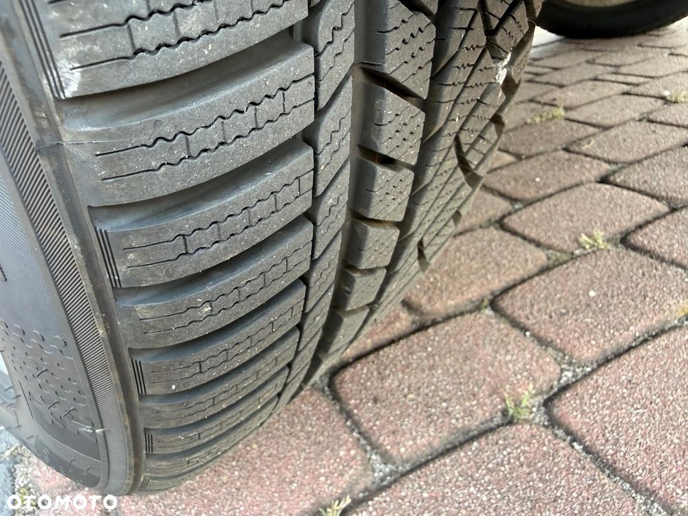 BMW X3 - 32