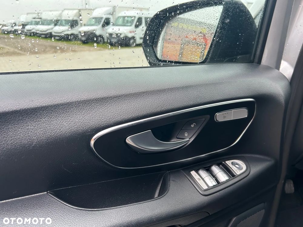 Mercedes-Benz Vito - 10