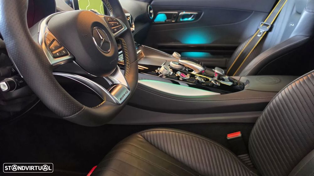 Mercedes-Benz AMG GT S Speedshift 7G-DCT - 45