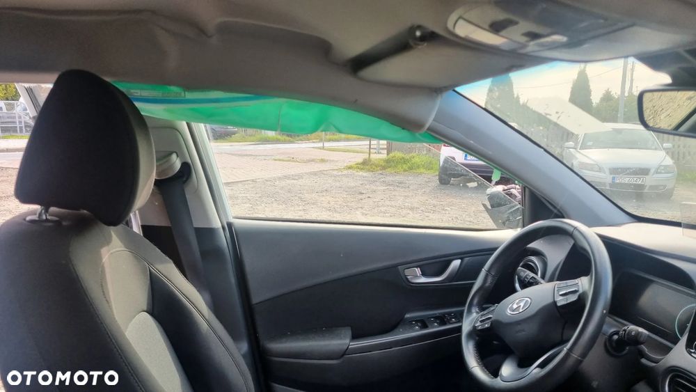 Hyundai Kona 1.6 GDI DCT Premium - 24