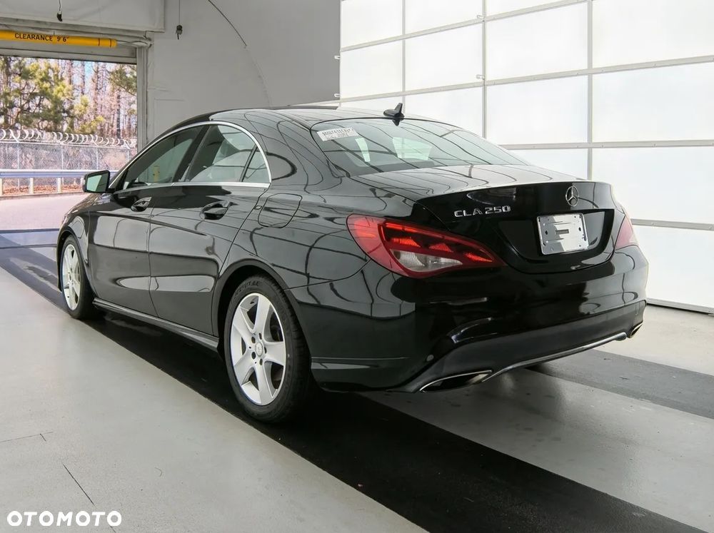 Mercedes-Benz CLA - 3