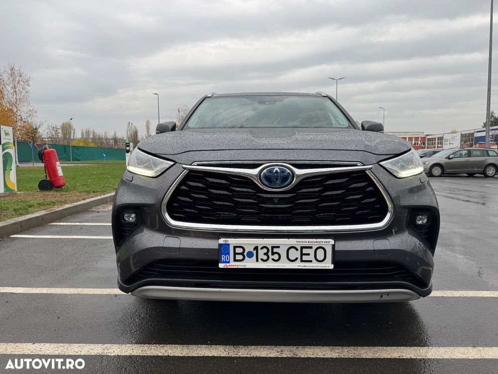 Toyota Highlander 2.5 L Hybrid Dynamic Force 248CP Luxury Pearly - 3