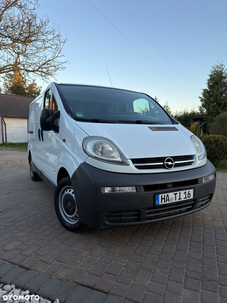 Opel Vivaro - 2