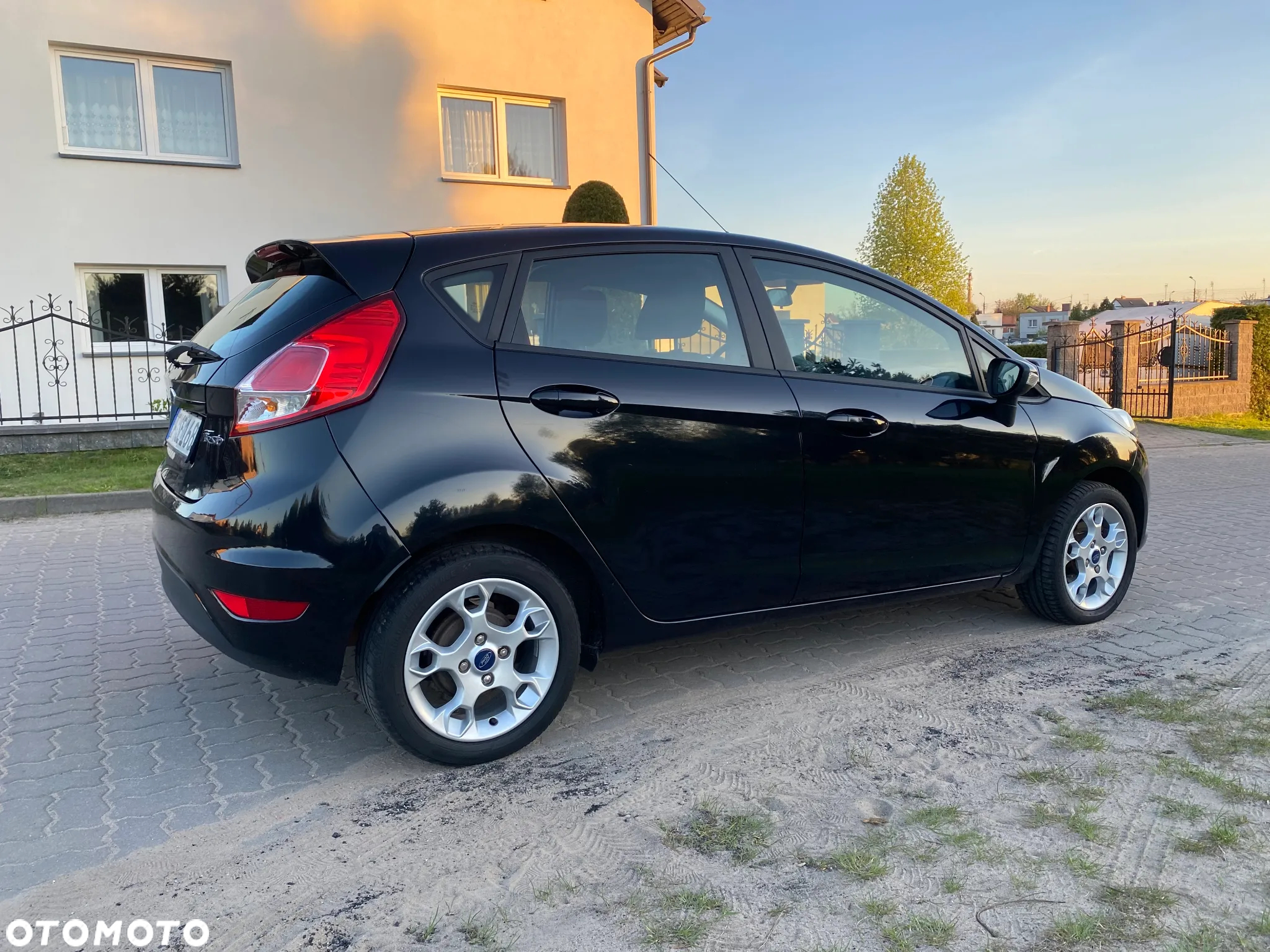 Ford Fiesta 1.25 Platinium X - 12