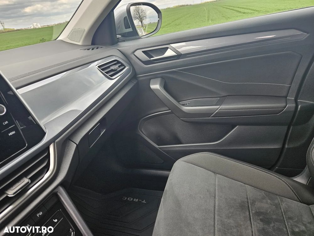 Volkswagen T-Roc 1.5 TSI DSG R-Line - 23