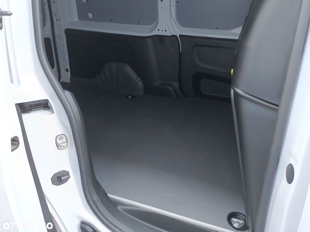 Toyota PROACE CITY - 13