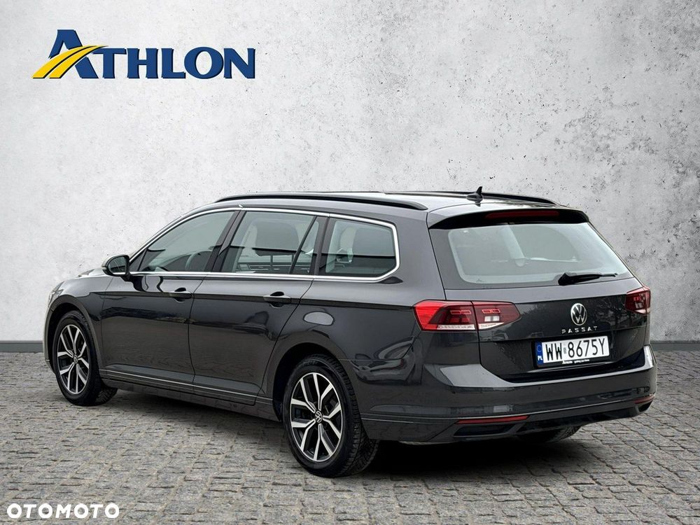 Volkswagen Passat - 3