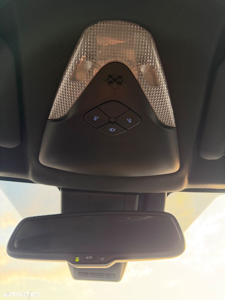 Toyota C-HR Lounge - 31