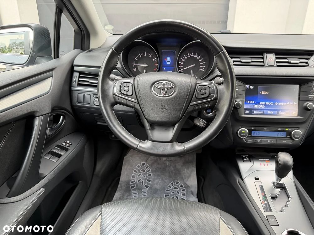 Toyota Avensis 1.8 Prestige MS - 7