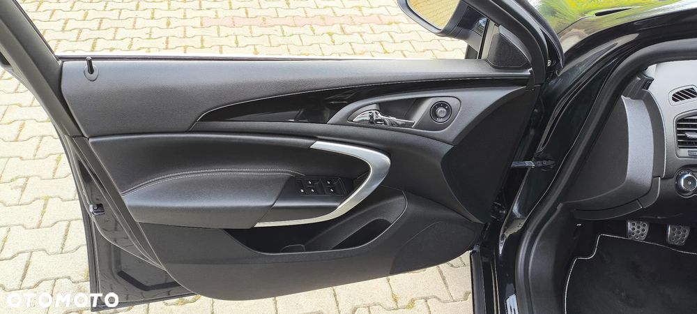 Opel Insignia 2.8 T V6 OPC - 21