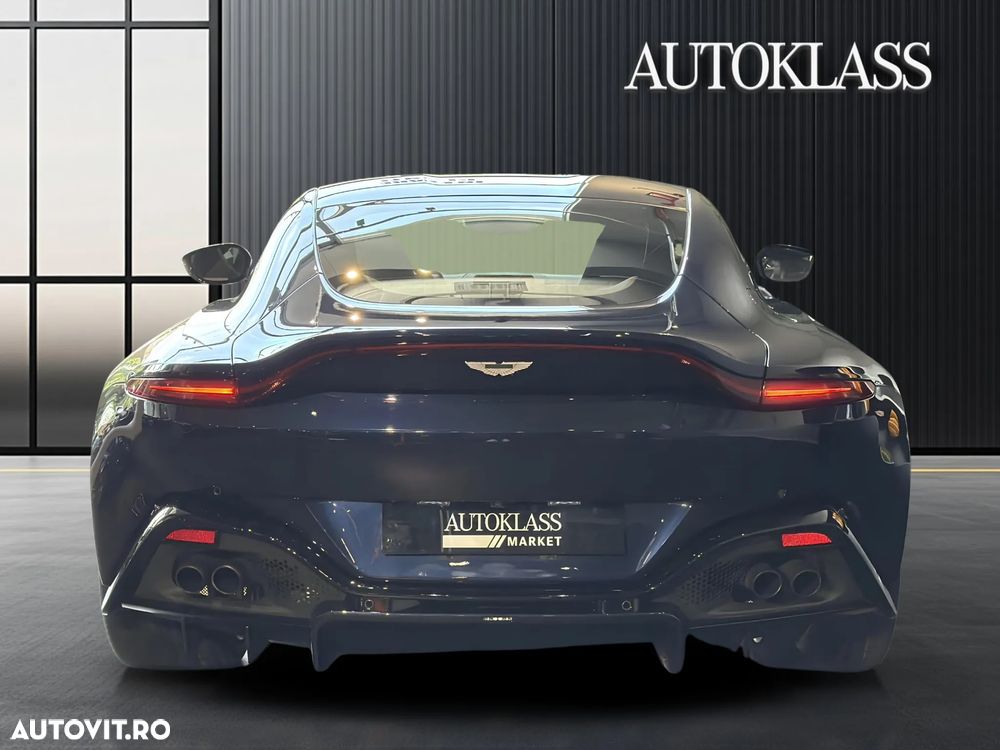 Aston Martin V8 Vantage Standard - 5