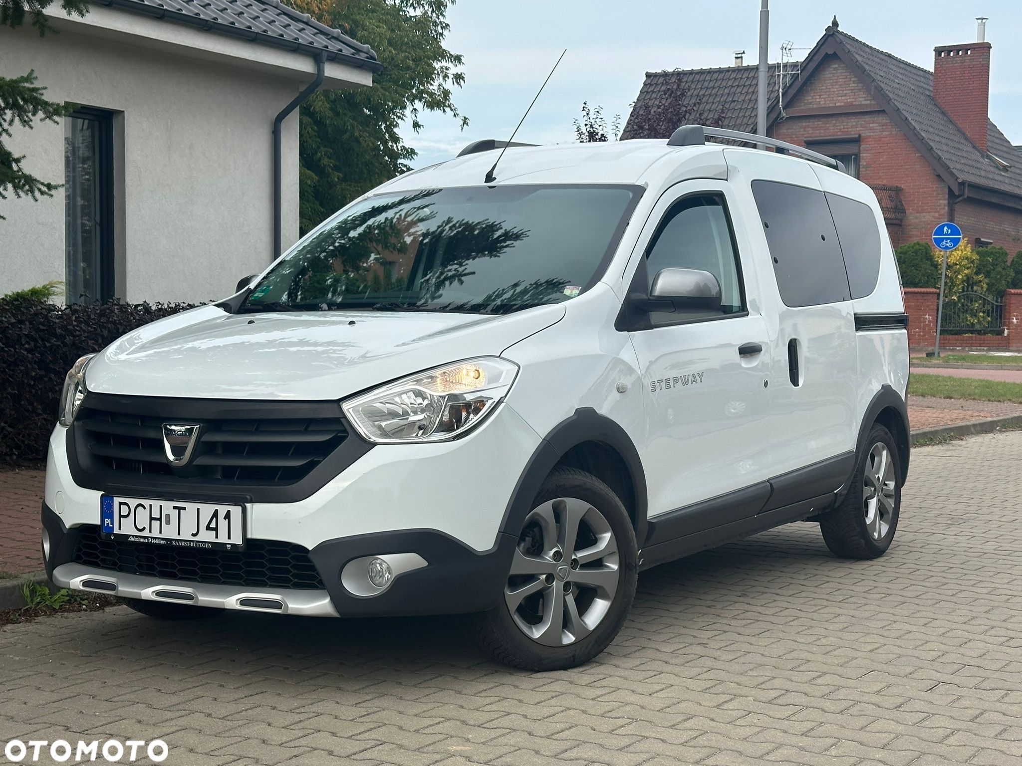 Dacia Dokker TCe 115 Stepway - 1