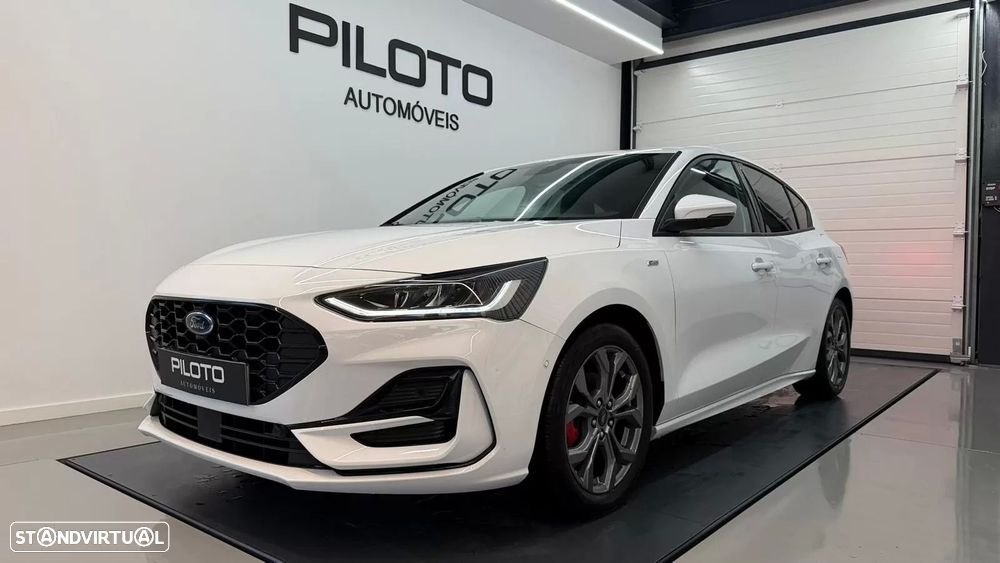 Ford Focus 1.0 EcoBoost MHEV ST-Line - 1