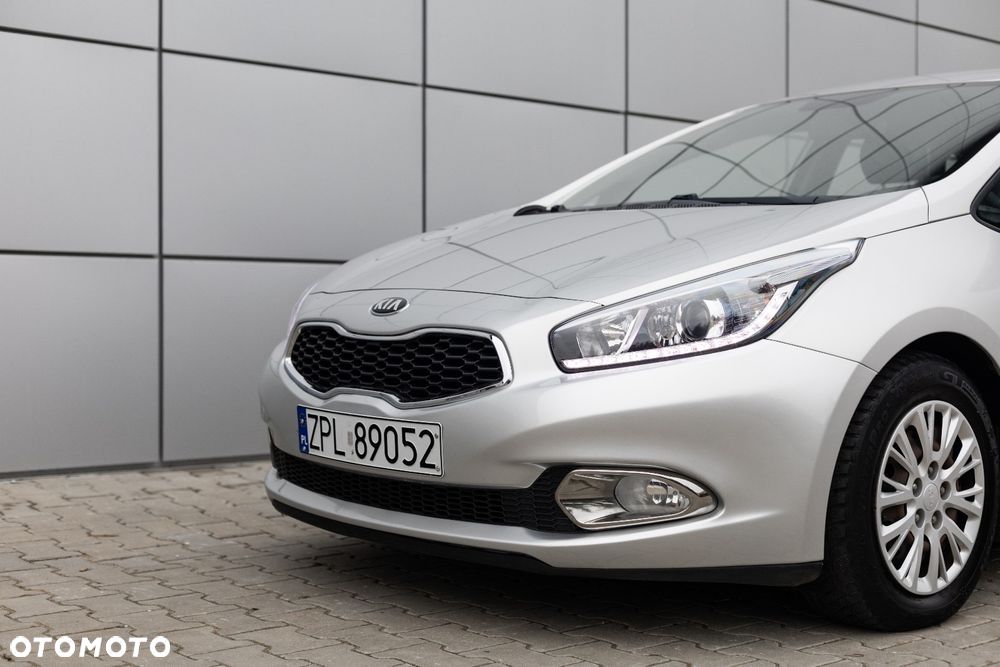 Kia Ceed 1.6 CRDi M - 4