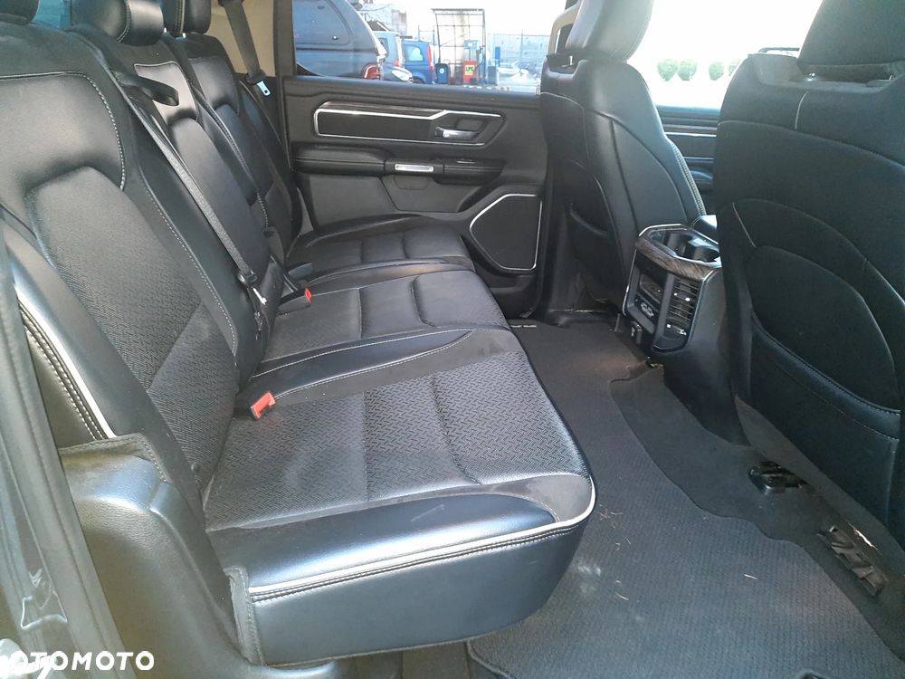 RAM 1500 5.7 Crew Cab Laramie - 11