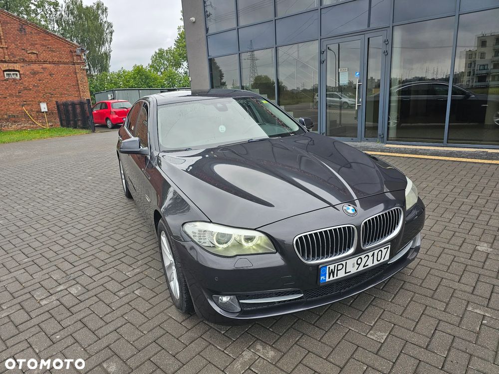 BMW Seria 5 520d Luxury Line - 27