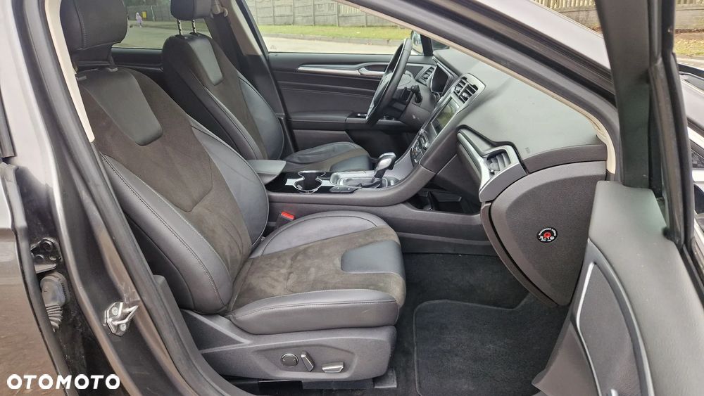 Ford Mondeo 2.0 TDCi ST-Line PowerShift - 10