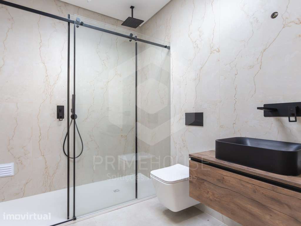 APARTAMENTO T3 com arrecadação e elevador - Coina - Palhais - Grande imagem: 5/16