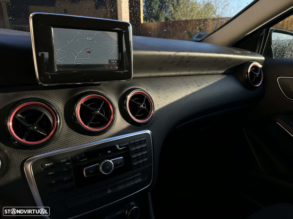 Mercedes-Benz A 180 d Urban - 5