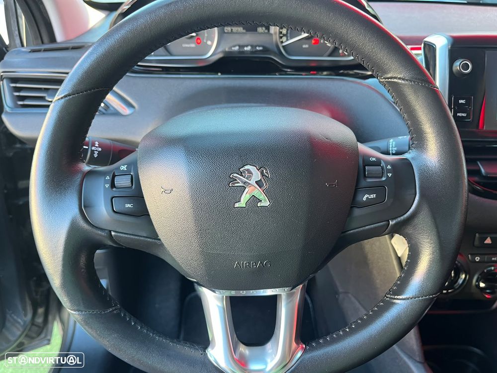 Peugeot 208 1.6 BlueHDi Style - 20