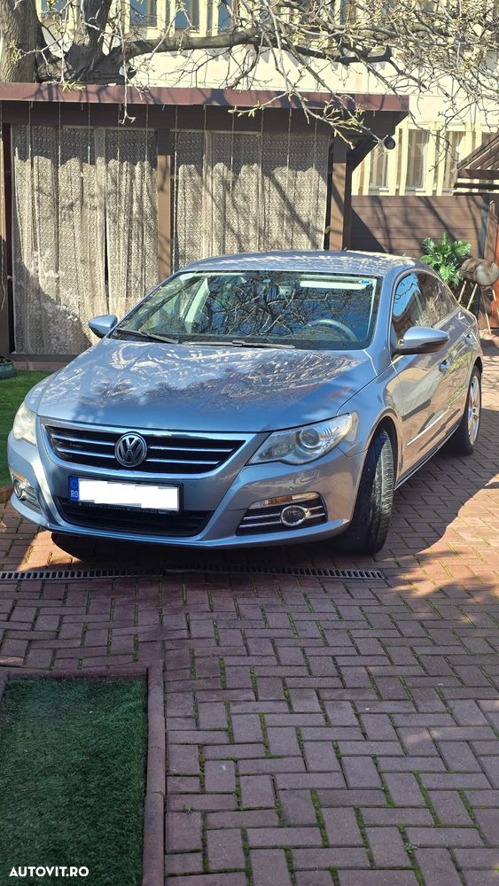 Volkswagen Passat CC - 1